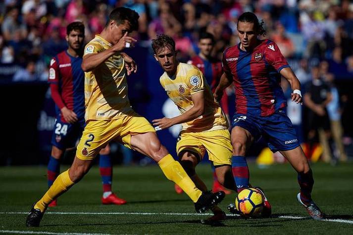 维罗纳遭遇惨败，保级形势不容乐观的简单介绍