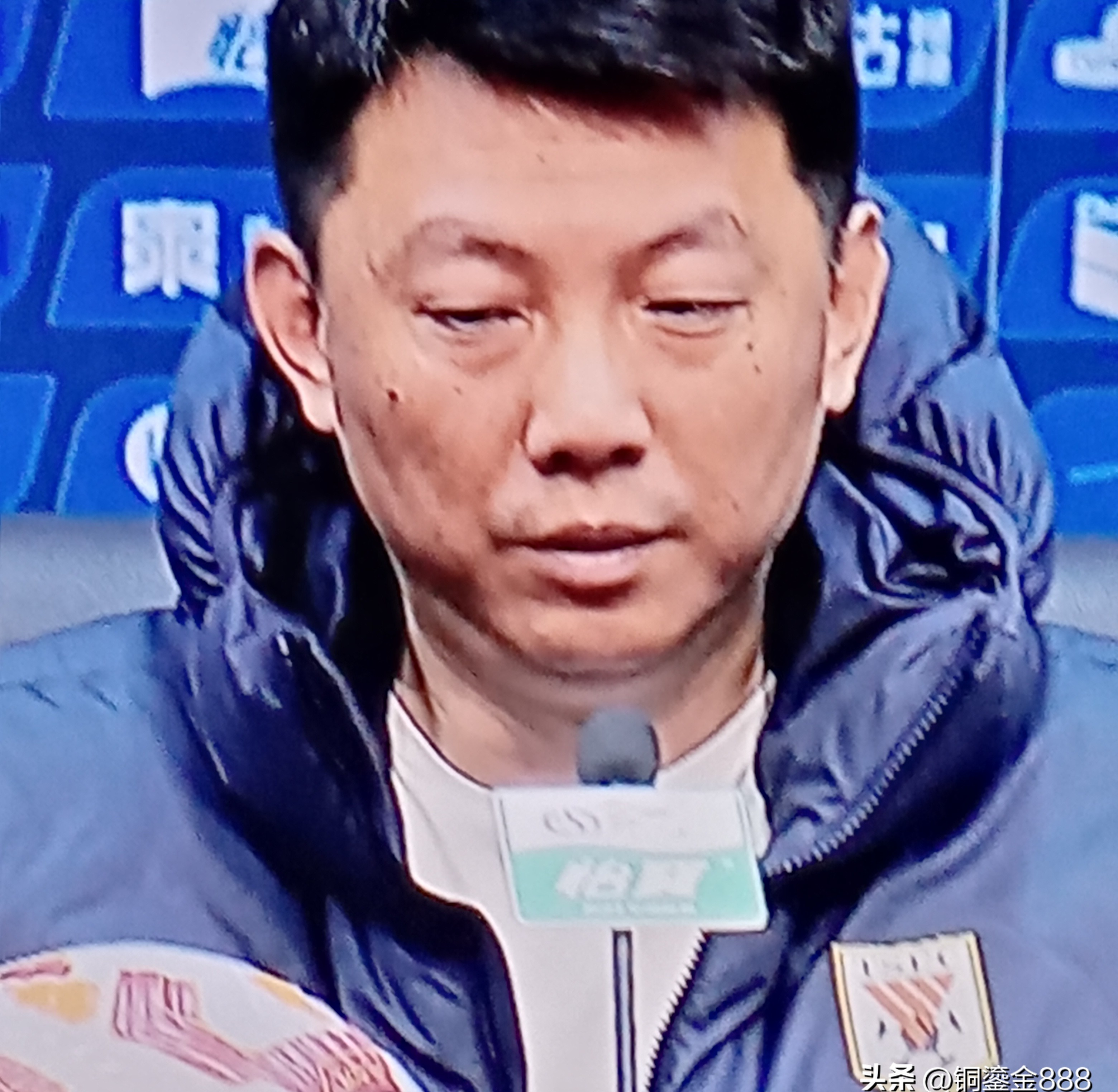 主场迎战强敌，球队全力争取胜利(主场作战是球队表现的重要优势因素)