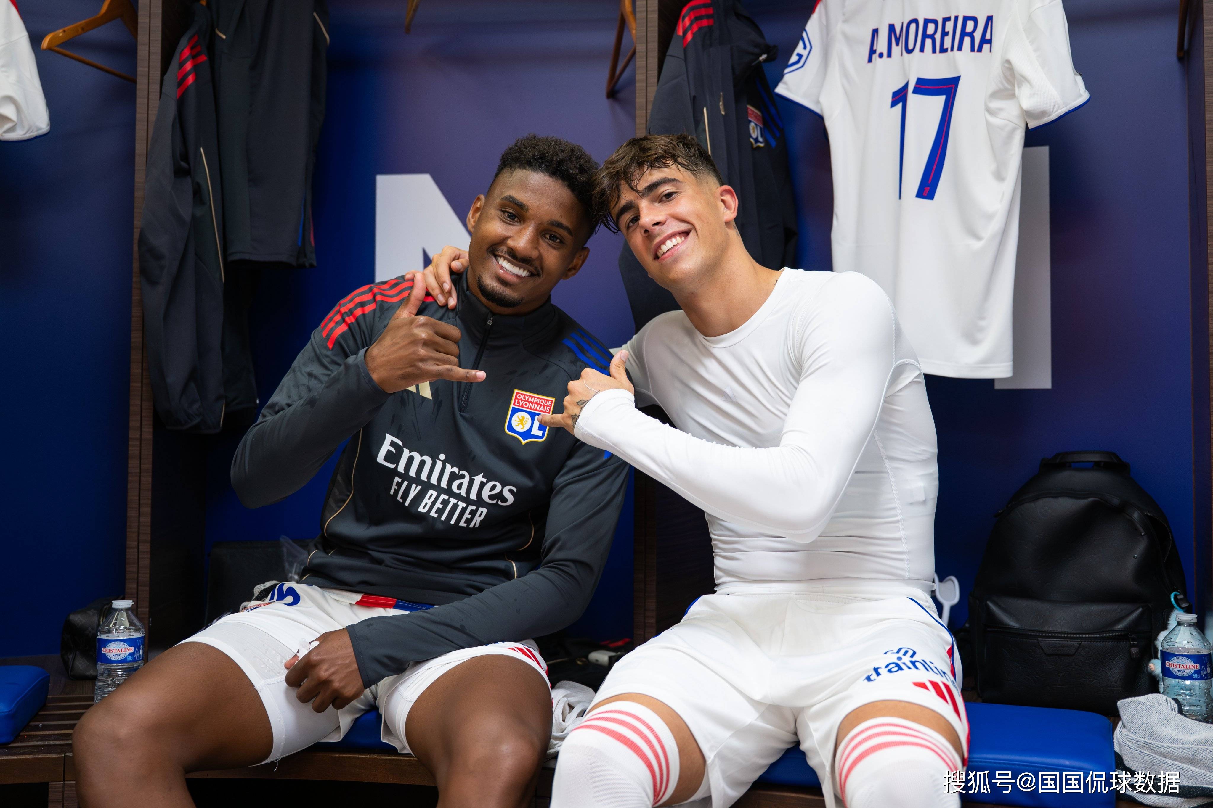 里昂球员受伤退场,法甲比赛存疑的简单介绍 里昂球员受伤退场,法甲比赛存疑的简单介绍